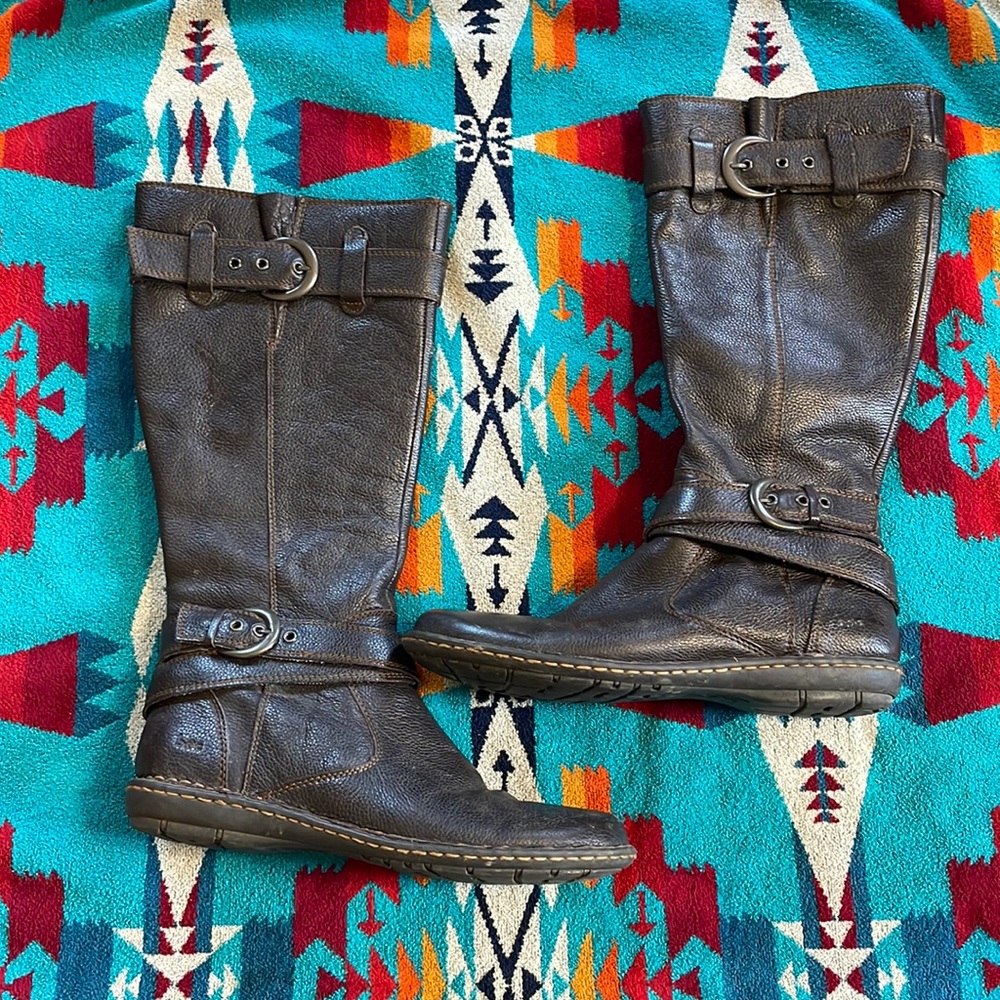Born Boots 9.5